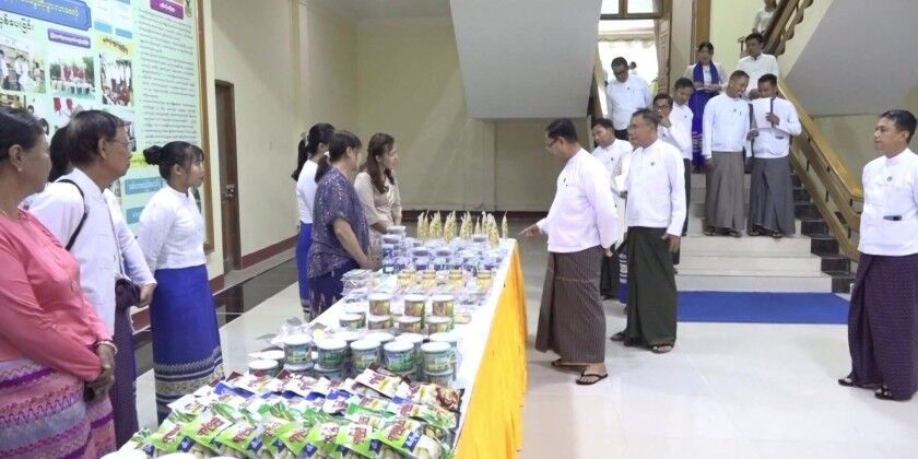 Meeting with Entrepreneurs: MCRD UM delivered the opening speech