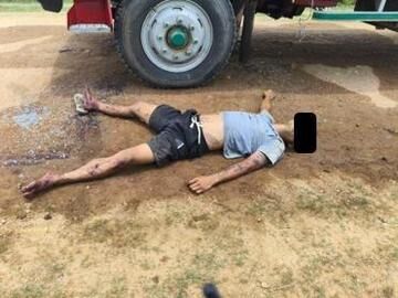 စစ်ကိုင်းတိုင်းဒေသကြီး၊ ထီးချိုင့်မြို့နယ်၌ ကုန်တင်မော်တော်ယာဉ်များအား KIA သောင်းကျန်းသူအဖွဲ့နှင့် PDF အမည်ခံ အကြမ်းဖက်သမားများ ပူးပေါင်းအဖွဲ့က လက်နက်ငယ်များဖြင့် အကြမ်းဖက်ပစ်ခတ်ခဲ့မှုကြောင့် အပြစ်မဲ့ အရပ်သားပြည်သူအချို့ သေဆုံး၊ ထိခိုက်ဒဏ်ရာရရှိ