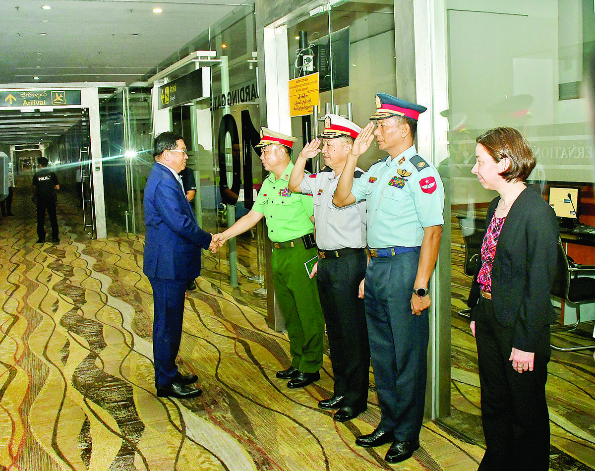 ဒုတိယသမ္မတ ဦးညိုစော ဦးဆောင်သော ကိုယ်စားလှယ်အဖွဲ့ ရုရှားဖက်ဒရေးရှင်းနိုင်ငံမှ ရန်ကုန်မြို့သို့ ပြန်လည်ရောက်ရှိ